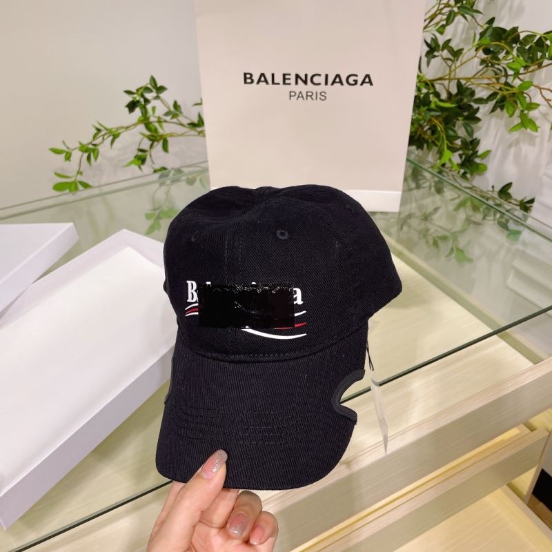 BALENCIAGA